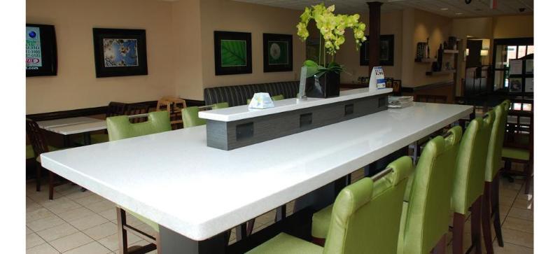 Comfort Inn & Suites Asheboro East מראה חיצוני תמונה